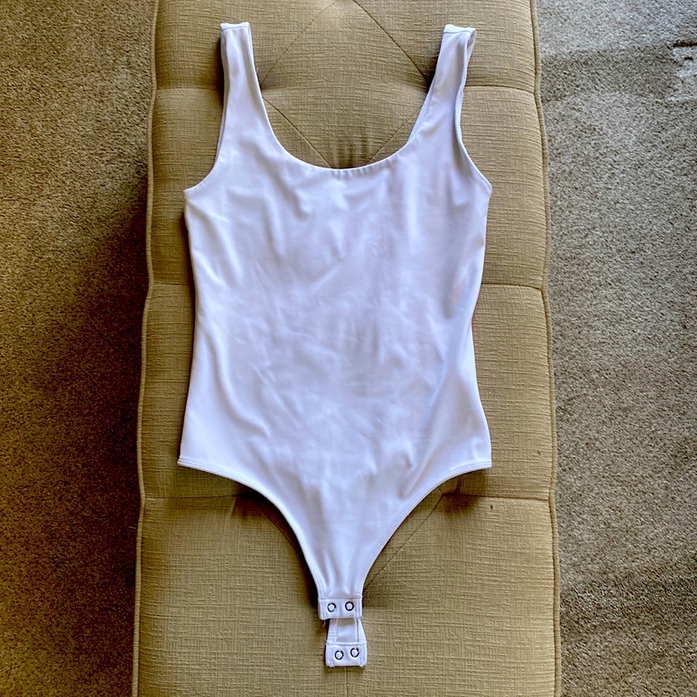 White body contour body suit